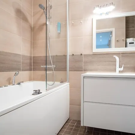 Appartement Dream - Homelike Family Penthouse In City Center *